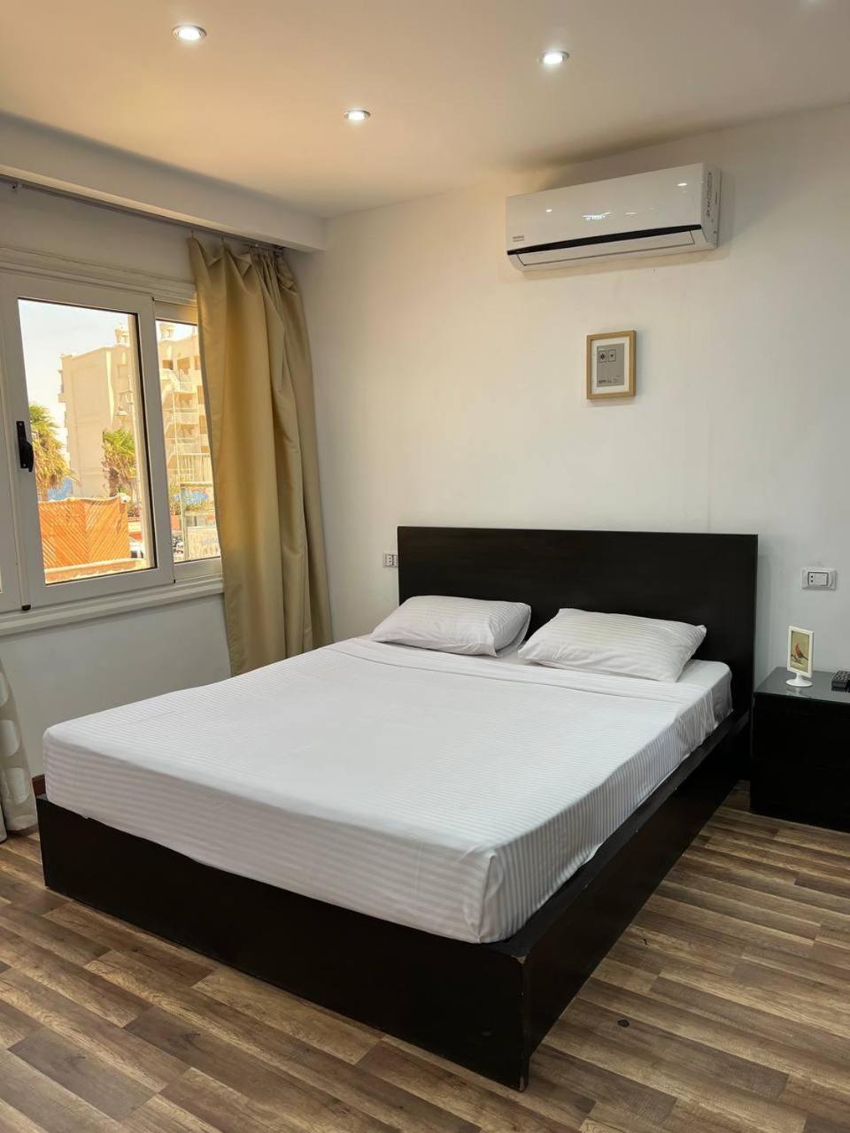 Lilly Lounge And Pool Accommodation For Adults Only Хургада Экстерьер фото