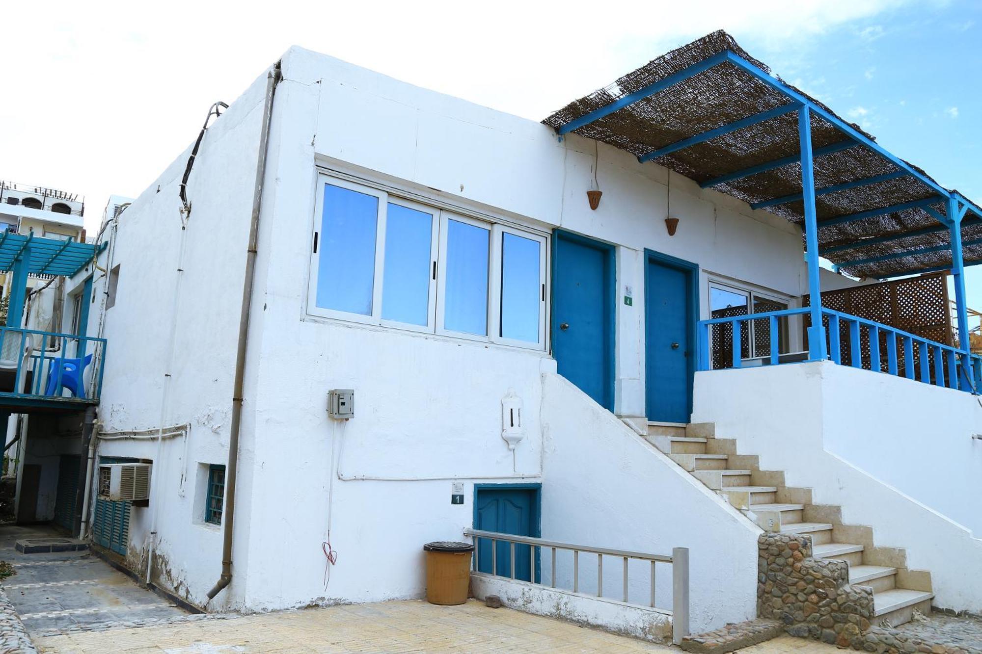 Lilly Lounge And Pool Accommodation For Adults Only Хургада Номер фото